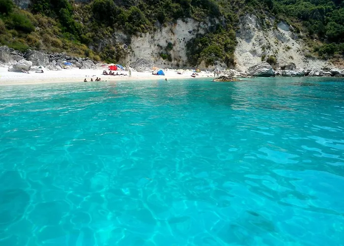 Lily Home_lefkada ~ Private Semesterbostad Kondaraíni